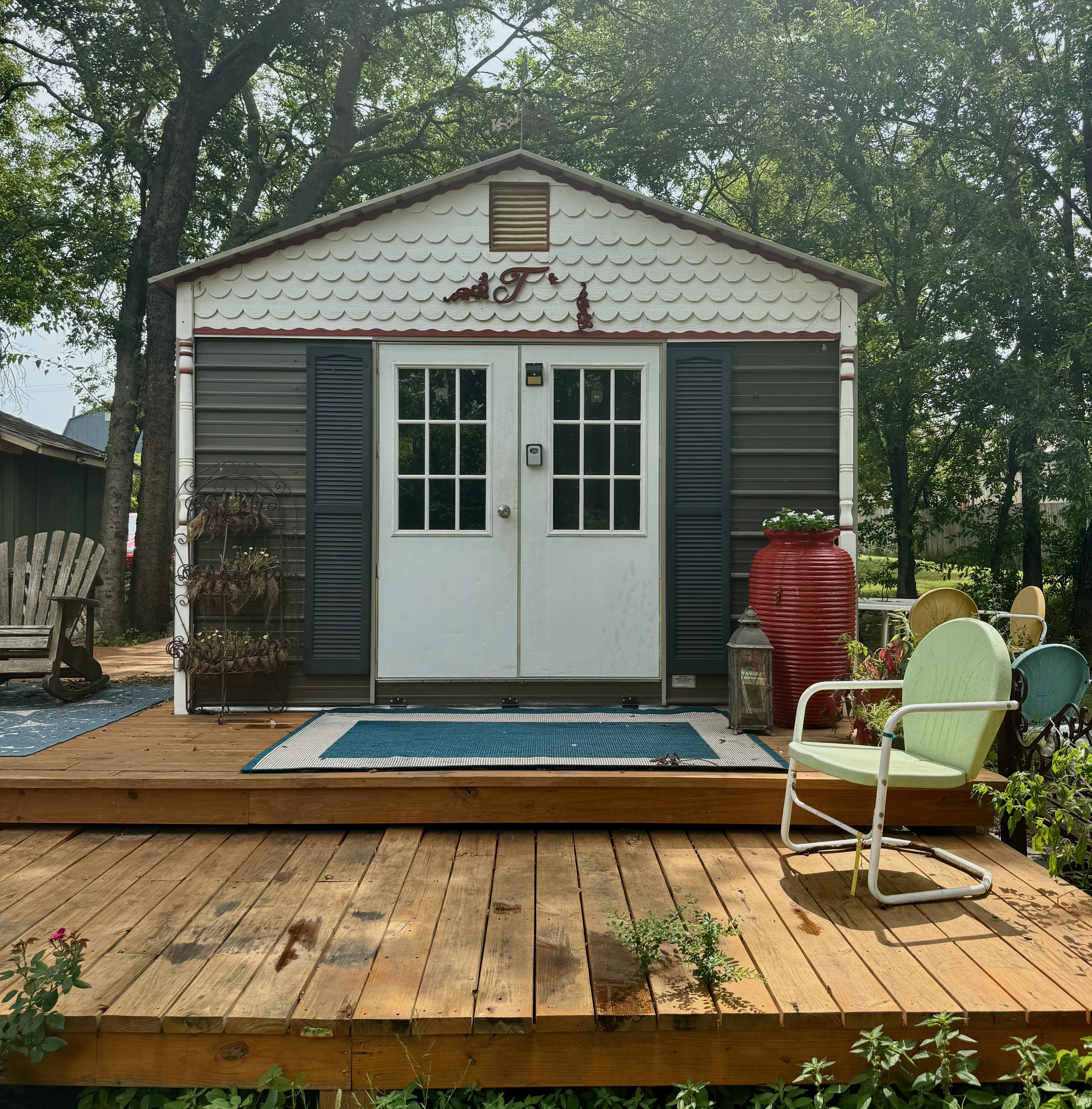 Burke Trammell Cottage exterior at Four Winds in Bonham Texas