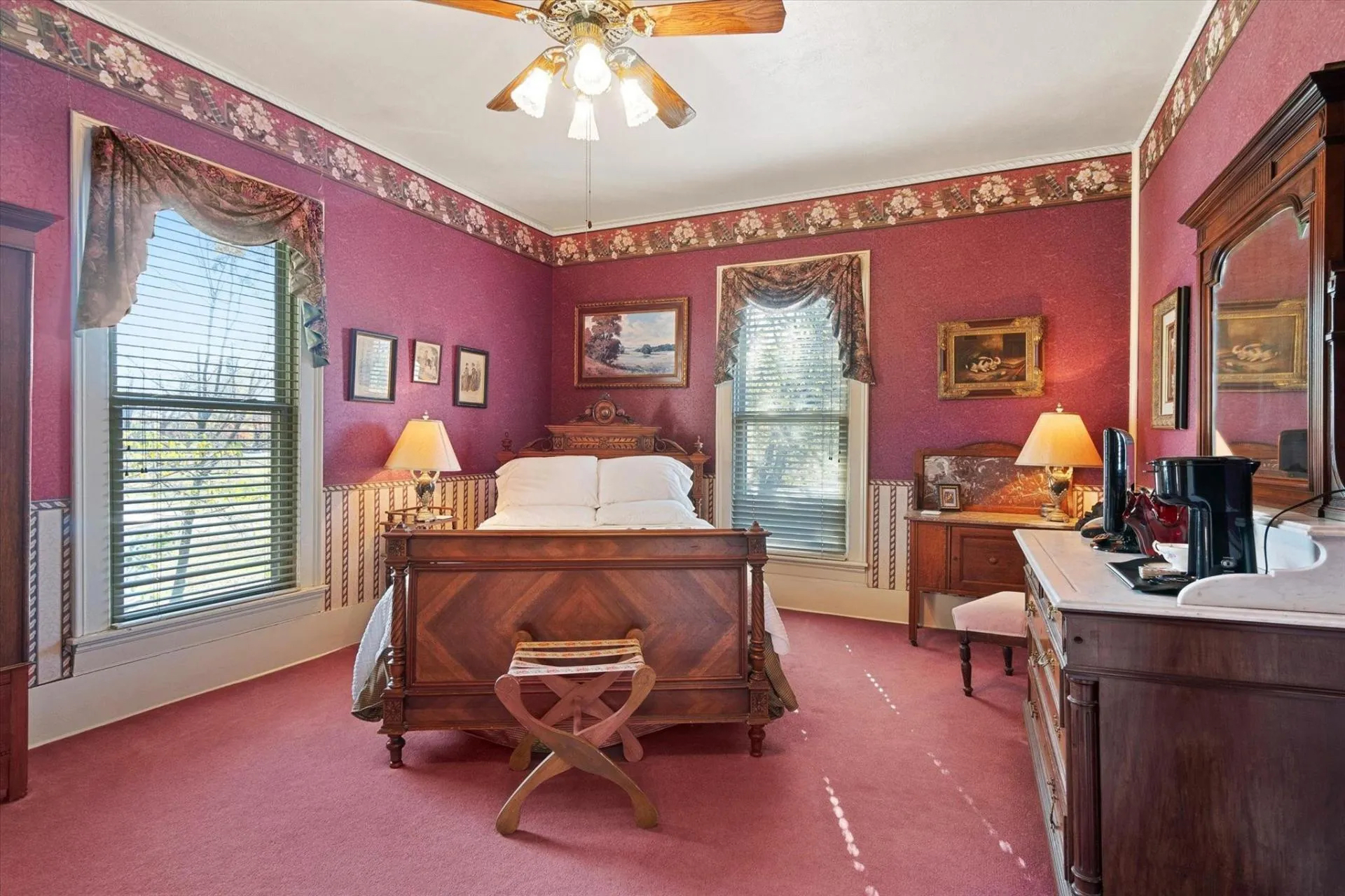 James Butler Bonham Suite romantic historic lodging in North Texas
